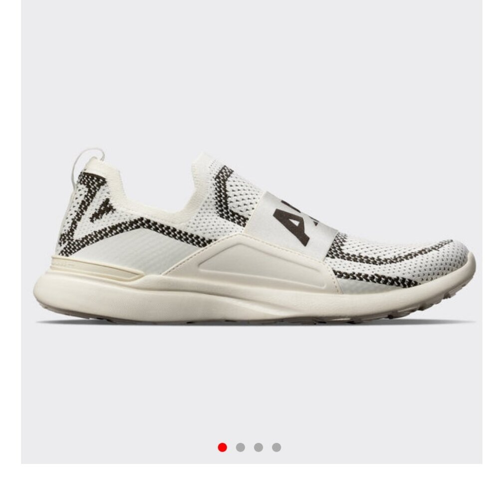 NIB $245 APL Techloom Bliss in Ivory/Dark Army Size 9